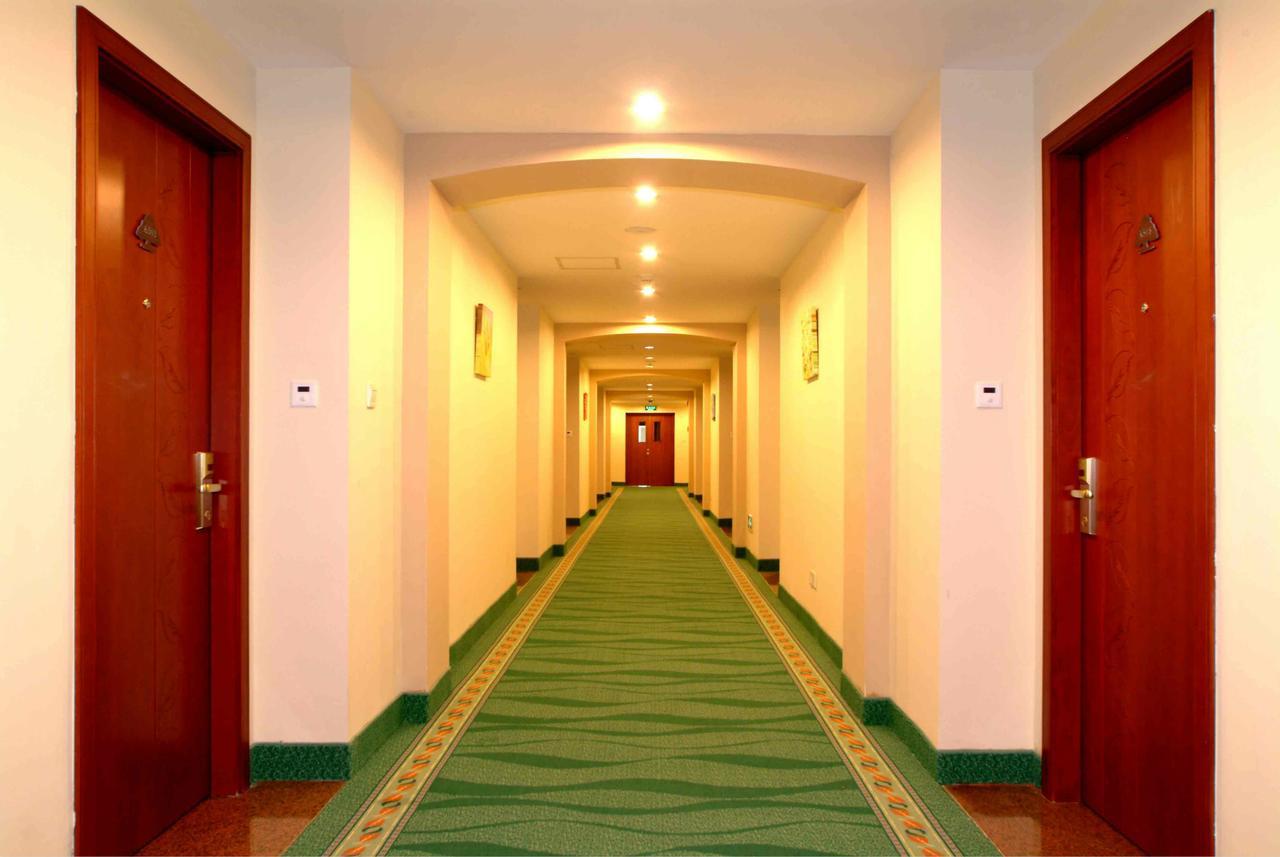 Greentree Inn Beijing Hotel Lin Cui Road Business Hotel Changping Eksteriør bilde